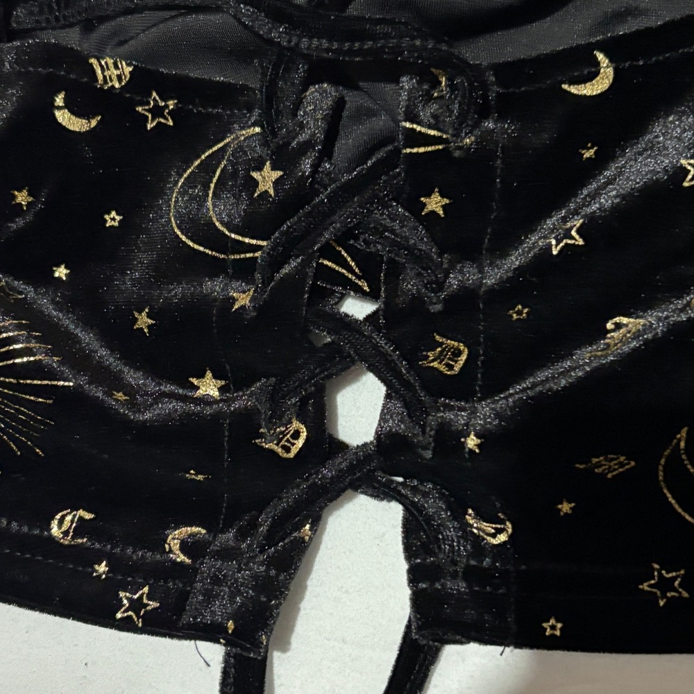 Black Velvet Celestial Crop Top Lace Up Back Women's L‎ Whimsigoth Y2K Fairycore - Picture 3 of 5